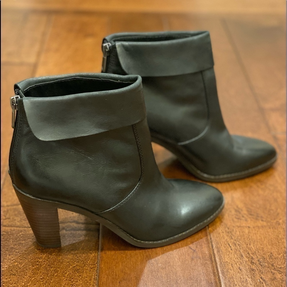 Lucky rand women’s LK-nycott fashion boot size 8.5